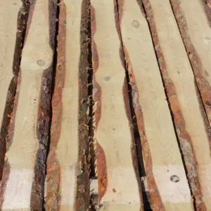 ДОСКА НЕОБРЕЗНАЯ(шалевка) длина 3м. t=25мм